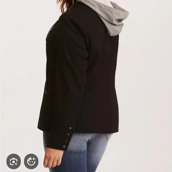 Torrid Black Blazer with Hoodie size 2 - Picture 2 of 4